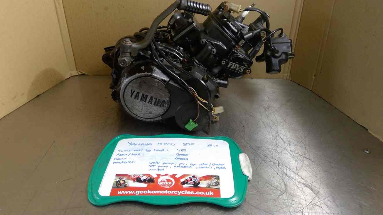 37F Yamaha DT200 engine #15