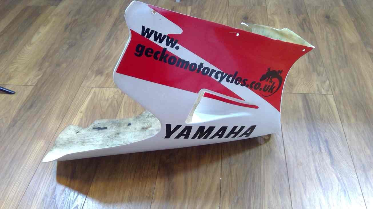 3XV Yamaha TZR250 race bellypan bodywork
