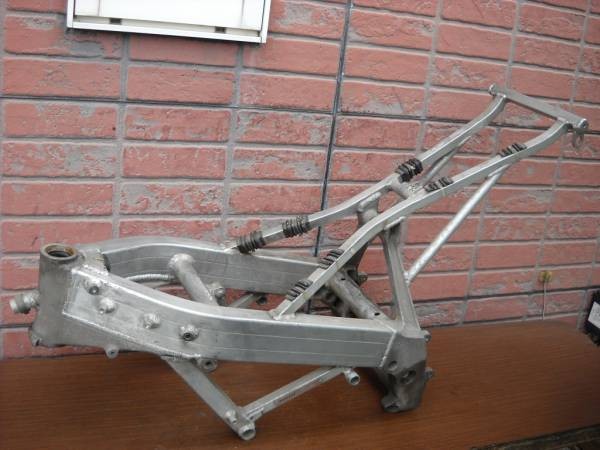 NF5 Honda RS250 1988 chassis 