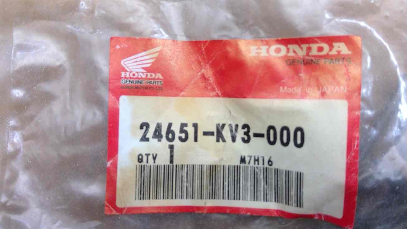KV3 Honda NSR250 gearbox shift return spring 24651-KV3-000