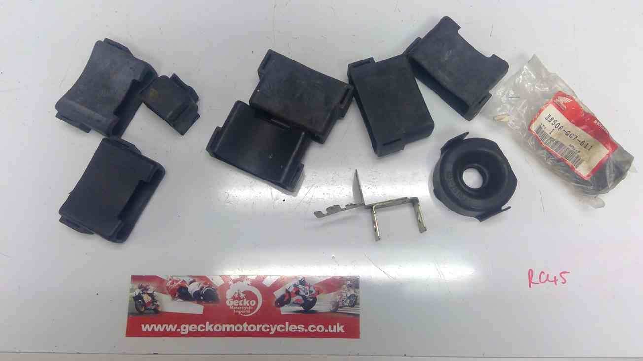 RC45 Honda RVF750 CDI spark unit relay rubber mounting holders 